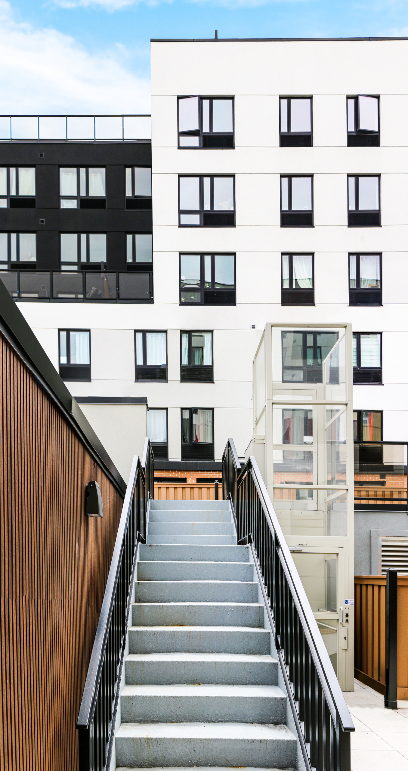 Hart-Suydam Apartments